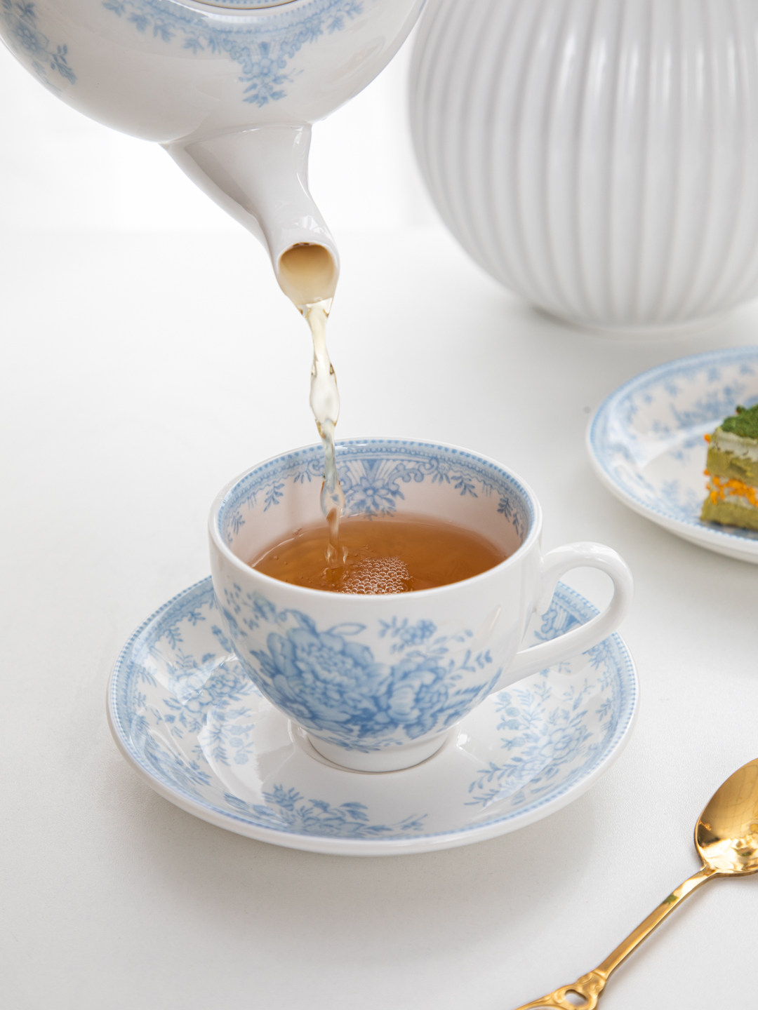 Retro-Set aus blauem Pfingstro – Coffee Tea House Bewertung und Preis